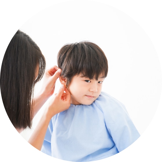 お子様の「つらい」から、頭頚部咽喉部の外科領域まで広く専門性を活かして治療に当たります。